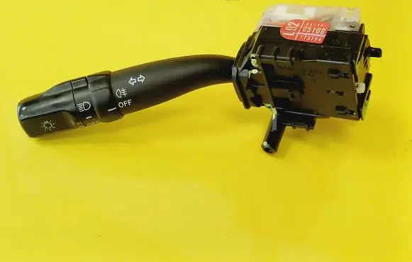 Toyota Corolla Verso AR10 Indicator stalk 173650
