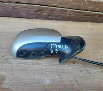 Skoda Fabia Mk1 (6Y) Manual wing mirror E8012659 E9020634