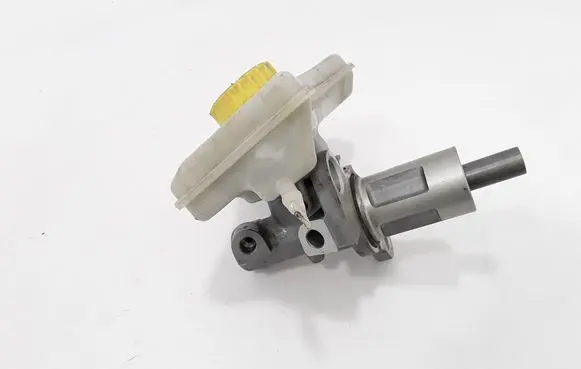 Audi A4 S4 B7 8E 8H Master brake cylinder 8E0611301