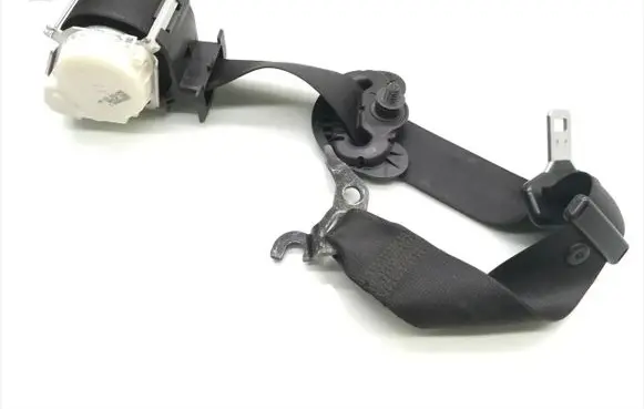 BMW 3 E90 E91 Front seatbelt 33059849C 917220