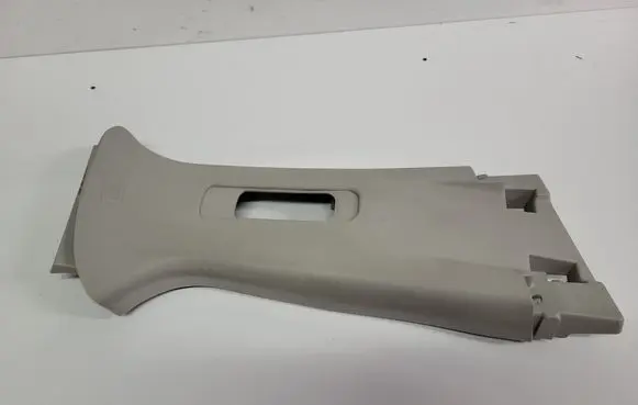 Mazda 6 Seat belt trim 