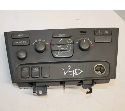Volvo V70 Climate control unit 7923