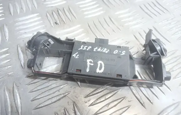 Audi A4 S4 B5 8D Alarm movement detector/sensor 8D0951178