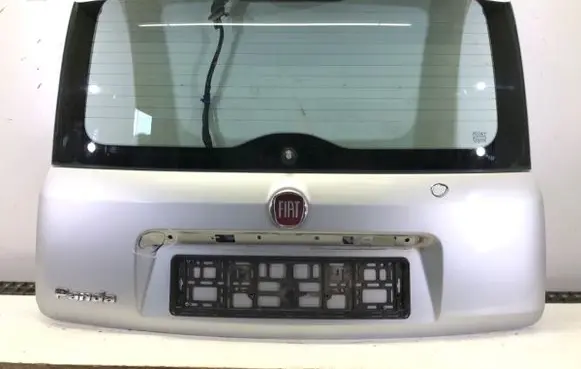 Tailgate/trunk/boot lid