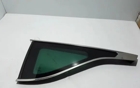 Renault Espace V (RFC) Rear side window 833072513R