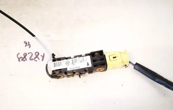 Nissan Almera Tino Airbag deployment crash/impact sensor 98830ay000