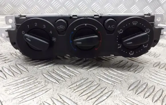 Ford C-MAX I Interior fan control switch 7M5T-19980-AA