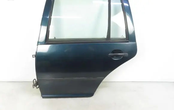 Volkswagen Golf IV Rear door LC6X