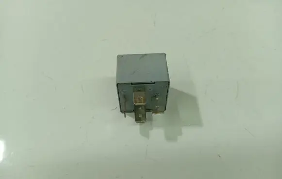 Skoda Fabia Mk2 (5J) Other relay 171951253B