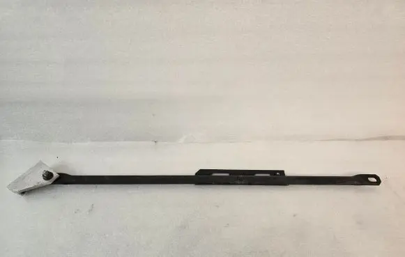 Volvo XC90 Radiator support slam panel bracket 31387589