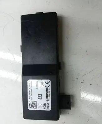 Opel Insignia A Door central lock control unit/module 13503204