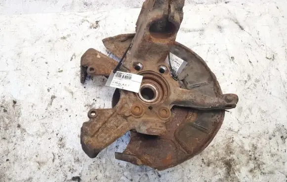 Skoda Octavia Mk2 (1Z) Front wheel hub