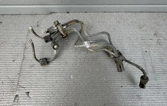 Nissan King Cab, Navara Fuel line pipe 16680VK500 16681VK500 16682VK500