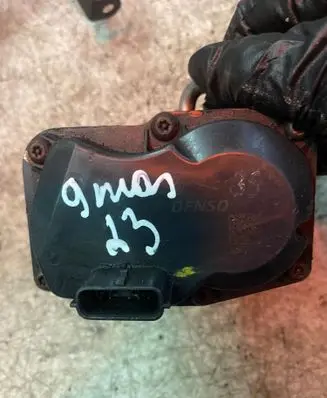 Renault Master III Throttle valve 05R082830