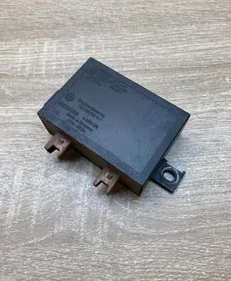 Volkswagen Golf III Immobilizer control unit/module 1H0953257BB 5WK4678