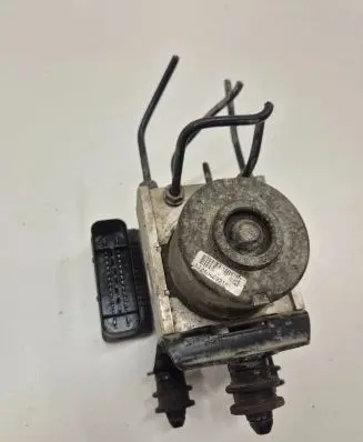Volkswagen Golf V ABS Pump 1K0907379N 00005793 FNU4G30G12