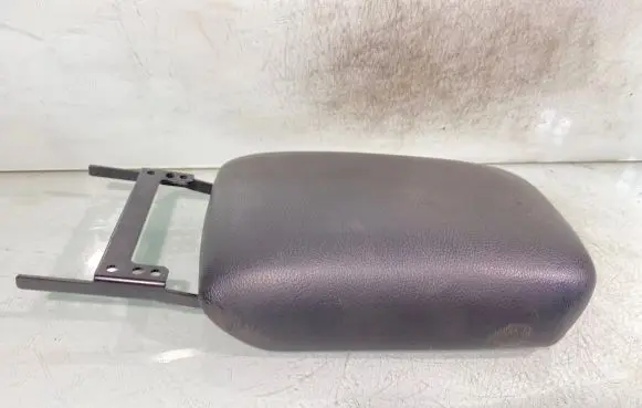 Nissan X-Trail T31 Armrest