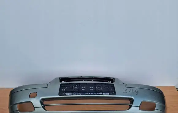 Volvo V70 Front bumper 08693340