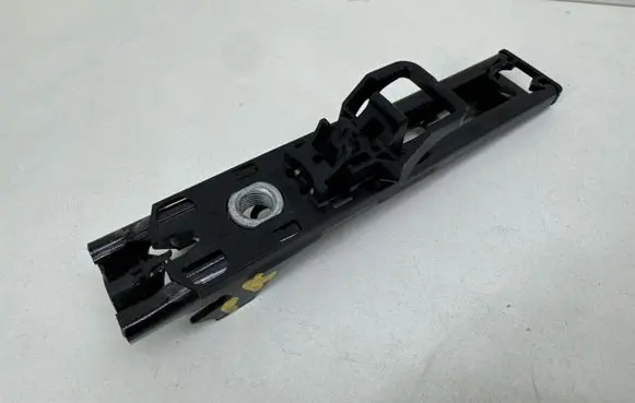Skoda Enyaq iV Seat belt height adjuster 565857819A