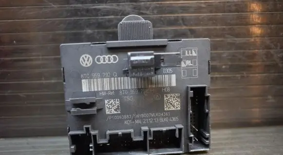 Audi A5 Sportback 8TA Door control unit/module 8T0959792Q
