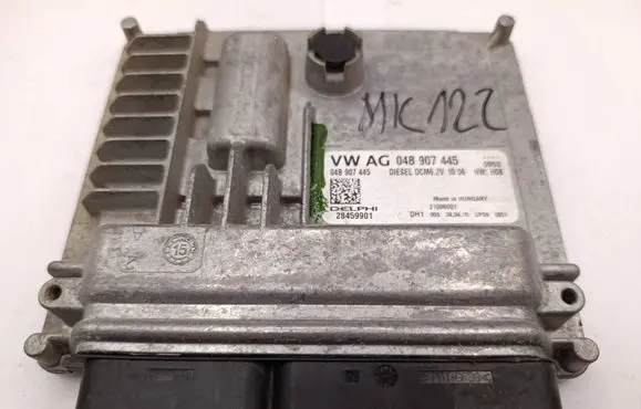 Seat Ibiza IV (6J,6P) Engine control unit/module 04B907445 28459901