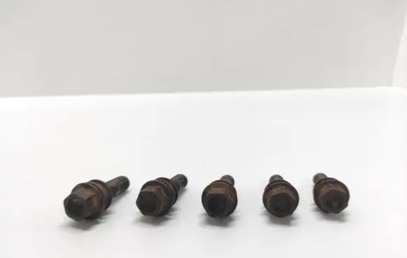 Volkswagen Transporter - Caravelle T5 Nuts/bolts 