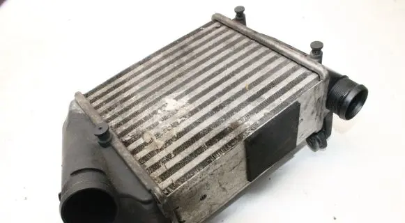 Audi A4 S4 B7 8E 8H Intercooler radiator 8E0145806L