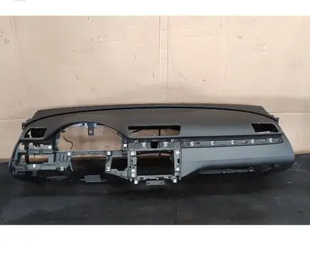 Volkswagen PASSAT B7 Dashboard 3C1857003