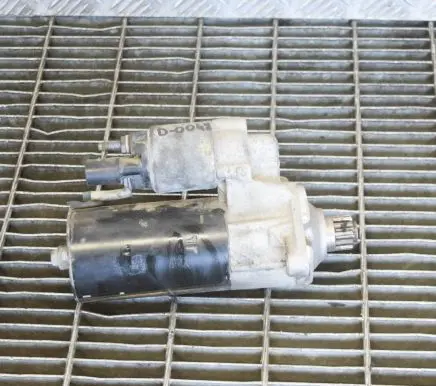 Volkswagen PASSAT B6 Starter motor 02E911024A 0001123044
