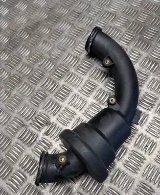 Mercedes-Benz B W246 W242 Intercooler hose/pipe A6511400387 4012203C