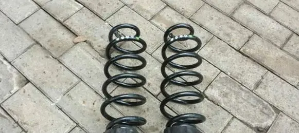 Audi A4 S4 B8 8K Rear coil spring
