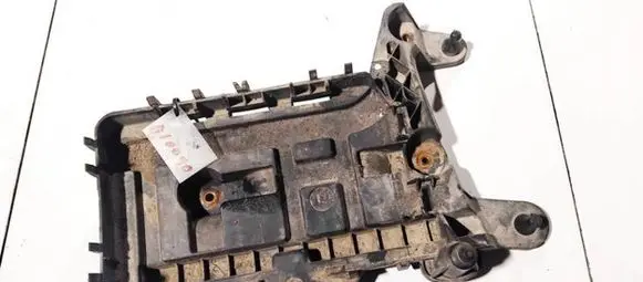 Volkswagen Touran I Battery box tray 1k0915333b