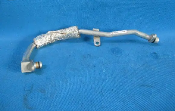 Audi A8 S8 D5 Engine coolant pipe/hose 057121667B