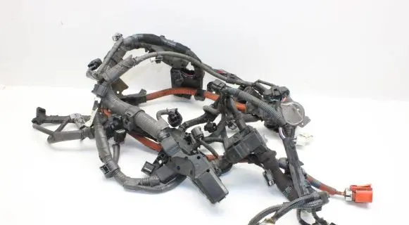 Toyota Auris E180 Engine installation wiring loom 821210Z340 106546 23092014