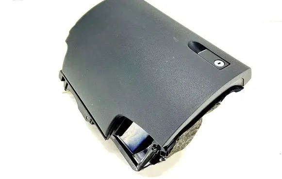 Mercedes-Benz C W204 Glove box A2046800011