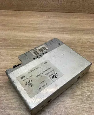 Volkswagen PASSAT B3 ABS control unit/module 357907379
