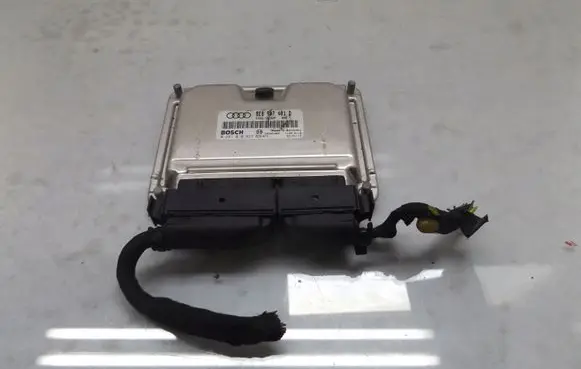 Audi A4 S4 B6 8E 8H Engine control unit/module 0281010823