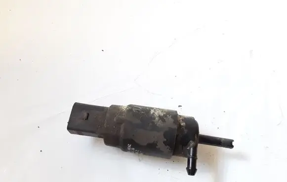 Mercedes-Benz Sprinter W901 W902 W903 W904 Windscreen/windshield washer pump A0008605826 222958001