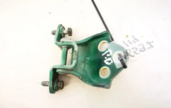 Mitsubishi Space Star Front door upper hinge