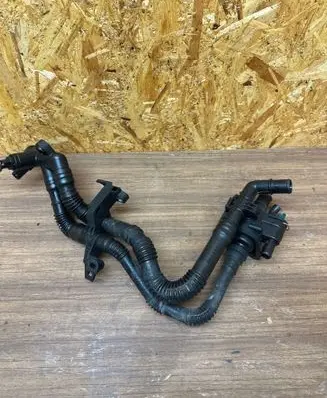 Ford Focus Engine coolant pipe/hose 9647768980