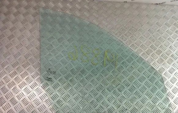 BMW X1 F48 F49 Front door window glass four-door 43R011005