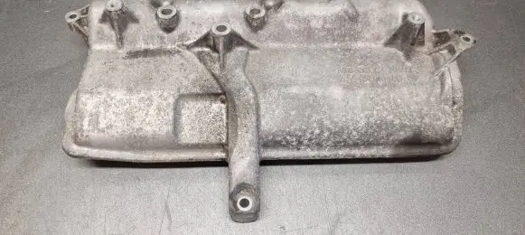 Mercedes-Benz A W169 Rocker cam cover A6400100667