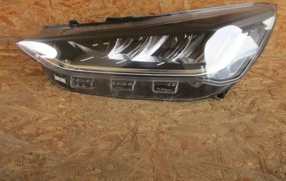 Ford Focus Headlight/headlamp NX7B-13E015-CD
