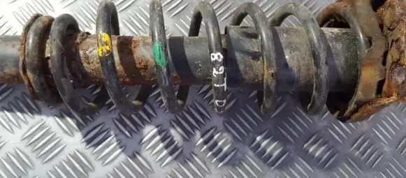 Toyota Corolla Verso E121 Rear coil spring