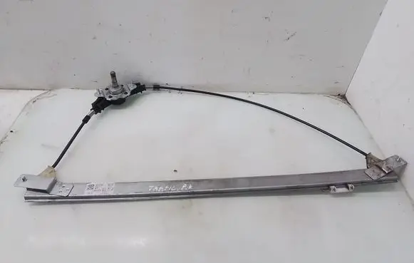 Renault Trafic II (X83) Front door manual window regulator 