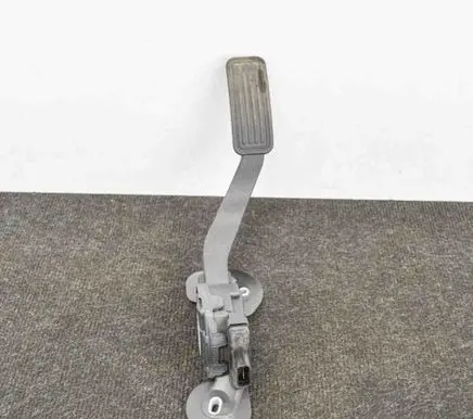 Tesla Model X Accelerator throttle pedal