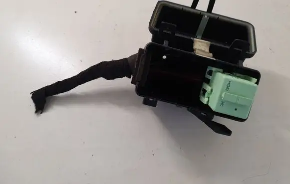 Mini Cooper Countryman R60 Fuse module 2755704 8373700