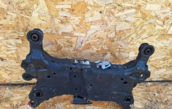 Fiat Freemont Front subframe