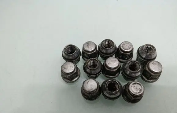 Opel Antara Nuts/bolts 