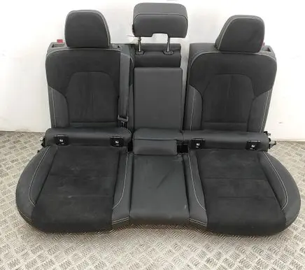 Volvo XC40 Rear seat 32272705 32272702
